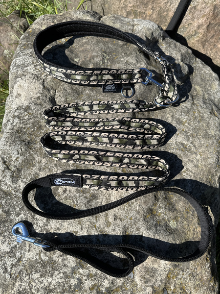 Leash ANAPURNA Single colour ROYAL over 10 kg (ARMY)